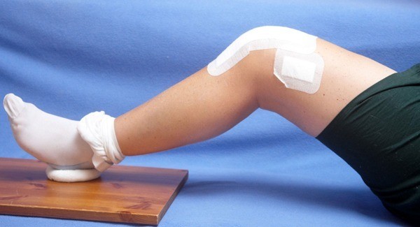 Перцовый пластырь при боли в коленном суставе
