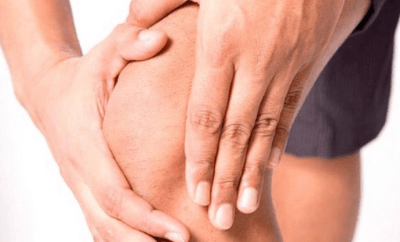 Почему могут болеть колени у женщин до 40 лет